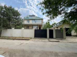 Продается Дом, Школьная , район Ленинский, г. Донецк, Донецкая Народная Республика, Россия