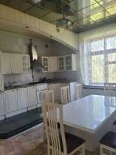 Продается Квартира, Горького, , район Ворошиловский, г. Донецк, Донецкая Народная Республика, Россия