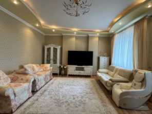 Сдается в аренду Квартира, Розы Люксембург, 80, район Ворошиловский, г. Донецк, Донецкая Народная Республика, Россия