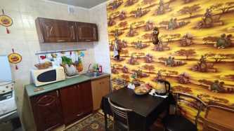 Продается Квартира, Разенкова, 8, район Калининский, г. Донецк, Донецкая Народная Республика, Россия