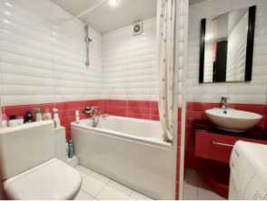 Продается Квартира, Набережная, , район Ворошиловский, г. Донецк, Донецкая Народная Республика, Россия