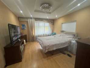 Продается Квартира, Ленинский  7а, район Ленинский, г. Донецк, Донецкая Народная Республика, Россия