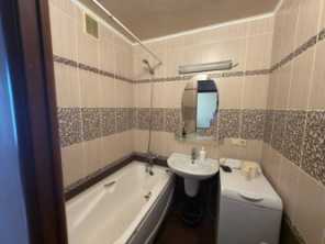 Продается Квартира, Дзержинского , район Ворошиловский, г. Донецк, Донецкая Народная Республика, Россия