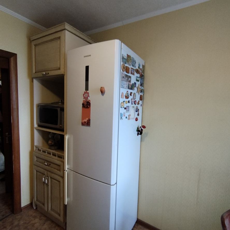 Продается Квартира, Октябрьская 84, район Ворошиловский, г. Донецк, Донецкая Народная Республика, Россия