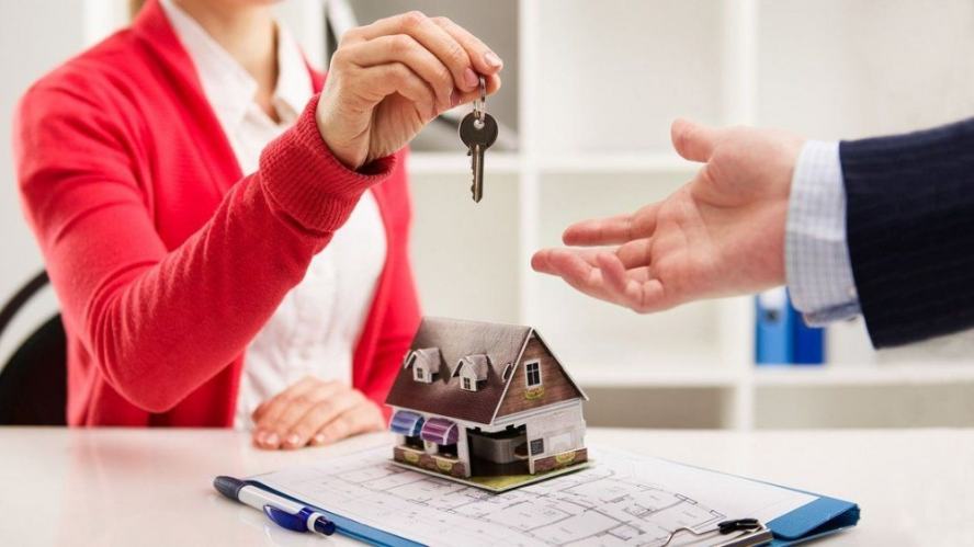 Продается Квартира, Ленина 131А, район Макеевка - Центрально-городской, г. Донецк, Донецкая Народная Республика, Россия