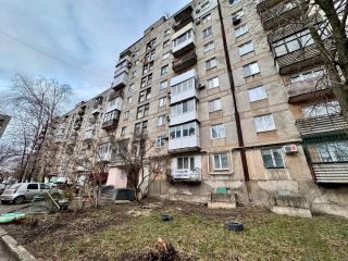 Продается Квартира, Руднева  4, район Макеевка - Центрально-городской, г. Донецк, Донецкая Народная Республика, Россия