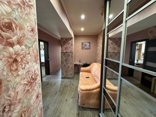 Продается Квартира, пр. Гвардейский 15а, район Куйбышевский, г. Донецк, Донецкая Народная Республика, Россия