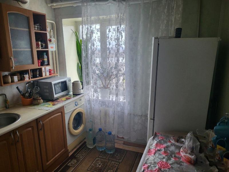 Продается Квартира, Ленина 82, район Макеевка - Центрально-городской, г. Донецк, Донецкая Народная Республика, Россия