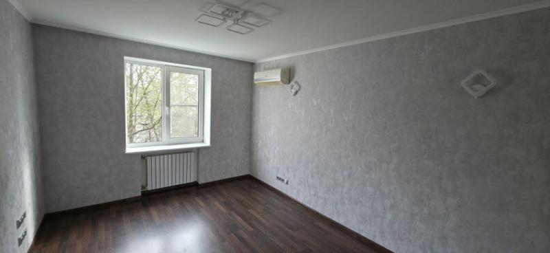 Продается Квартира, пр. Ленинский 17, район Ленинский, г. Донецк, Донецкая Народная Республика, Россия