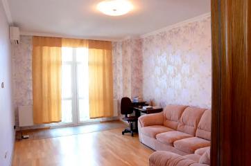Продается Квартира, пр. Маяковского 20, район Ворошиловский, г. Донецк, Донецкая Народная Республика, Россия