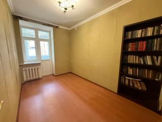 Продается Квартира, бул. Шевченко 3, район Ворошиловский, г. Донецк, Донецкая Народная Республика, Россия