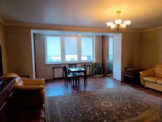Продается Квартира, пр. Театральный 23, район Ворошиловский, г. Донецк, Донецкая Народная Республика, Россия