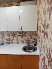 Продается Квартира, квл. Железнодорожный 15, район Макеевка - Центрально-городской, г. Донецк, Донецкая Народная Республика, Россия